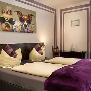 Otel Skada Coelln